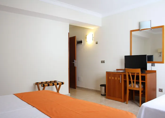 Hotel Pujol 2*