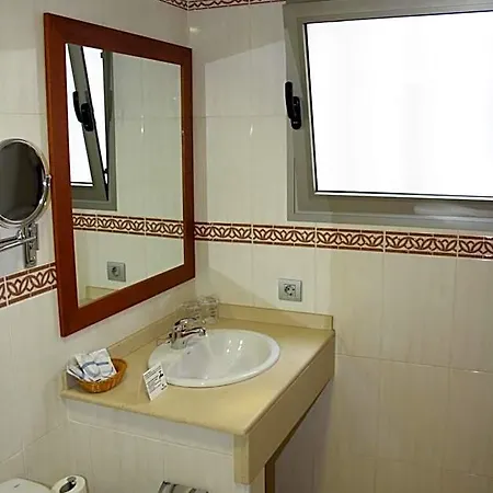 Pujol Otel 2*