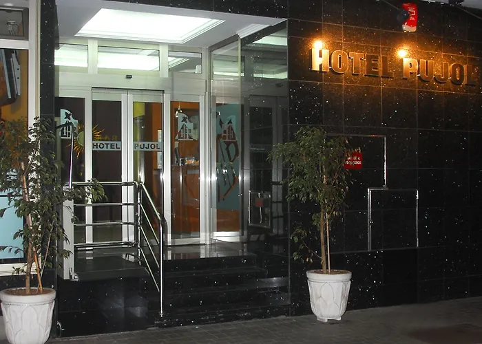 Pujol Hotel 2*